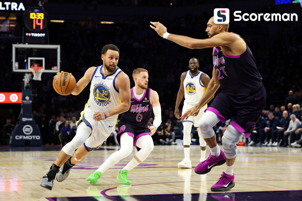 커리, 무릎 부상 딛고 26점 맹활약…미네소타 5연패 수렁